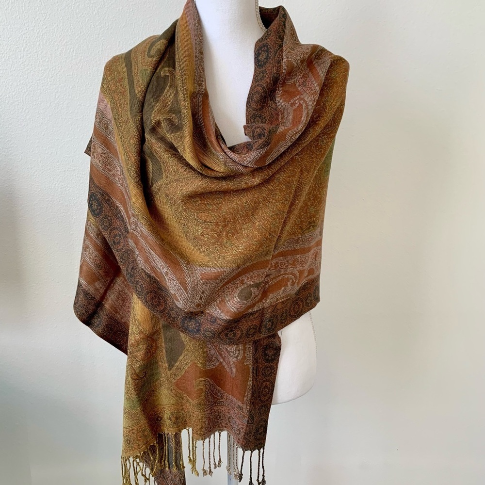 Pashmina - Picture 4 of 5